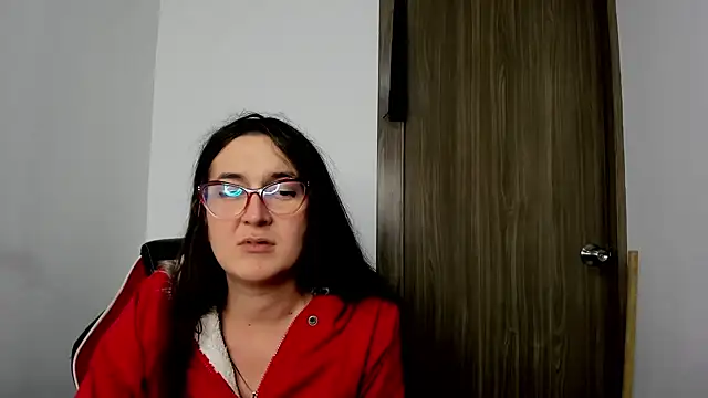 Sweet-Suck69 online show from 28, 2, 2025