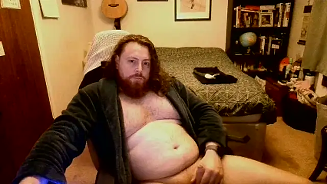 Hairy Guy30 online show from 4, 6, 2026