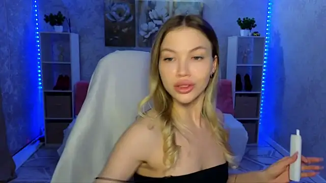 EmmyMills online show from 20, 2, 2026