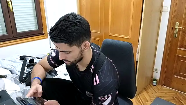 Jackyrose online show from 28, 1, 2025