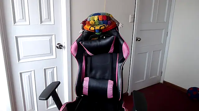 Jackyrose online show from 18, 9, 2025