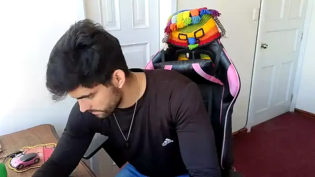 Jackyrose online show from 14, 12, 2025