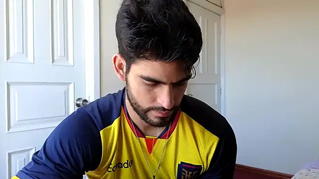 Jackyrose online show from 14, 4, 2026