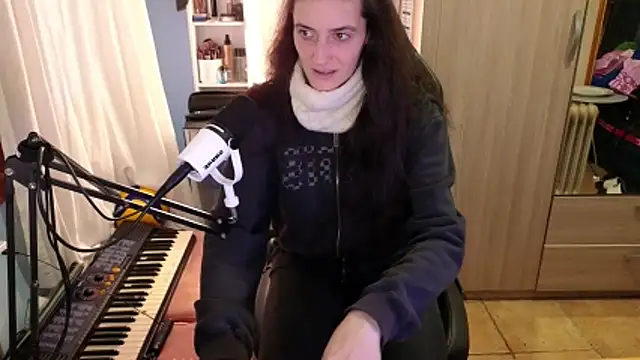 MemiKouki online show from 22, 12, 2025