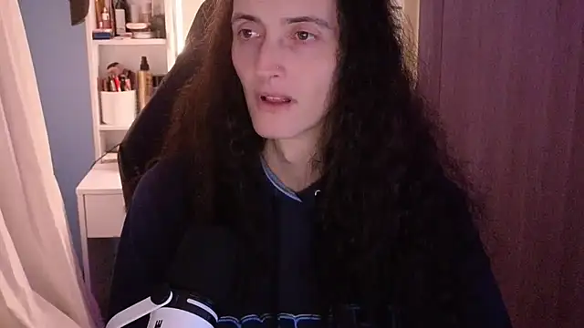 MemiKouki online show from 24, 2, 2026