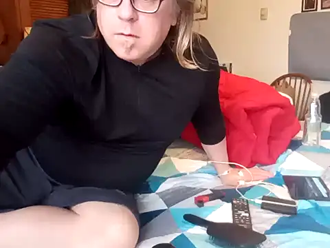 Mic Oxinner online show from 9, 2, 2025