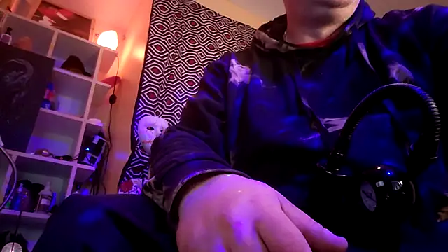 Mic Oxinner online show from 2, 10, 2025