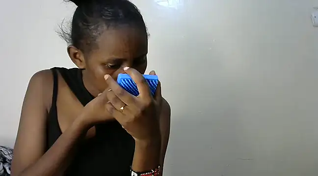 Kasweet Lee online show from 7, 3, 2025