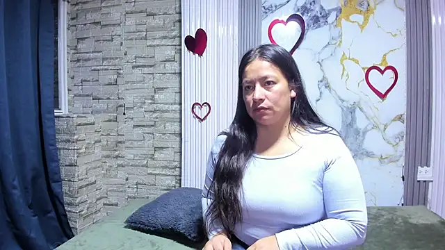 Snapshot of monickhot303av chatting on 14, 2, 2026 monickhot303av online show from 14, 2, 2026