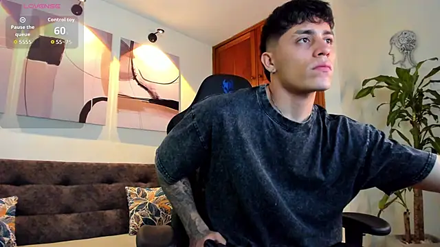 Snapshot of _joansoto chatting on 3, 11, 2025  joansoto online show from 3, 11, 2025