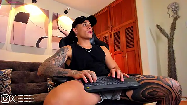  joansoto online show from 3, 3, 2026