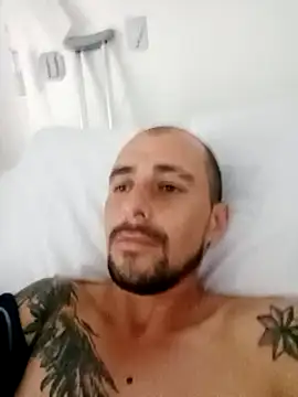 Snapshot of fire_menxxx001 chatting on 6, 12, 2024 fire menxxx001 online show from 6, 12, 2024