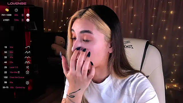 DarlaLike online show from 25, 1, 2025