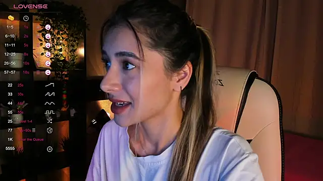 DarlaLike online show from 28, 9, 2025