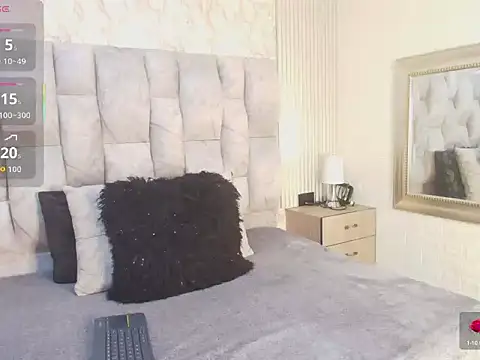 charlotte  G online show from 16, 9, 2025