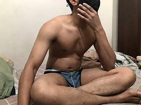 Snapshot of Zeuhorny chatting on 10, 1, 2025 Zeuhorny online show from 10, 1, 2025