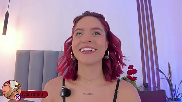 Scarlett Morgan  online show from 17, 12, 2025