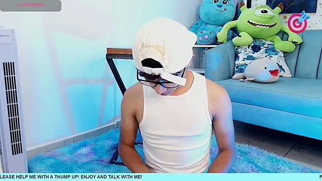 Niico Cruz online show from 6, 3, 2025