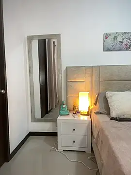 valecruz903 online show from 26, 2, 2025