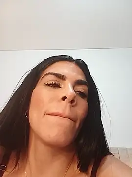 valecruz903 online show from 23, 9, 2025