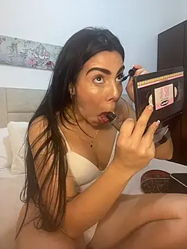 valecruz903 online show from 4, 10, 2025