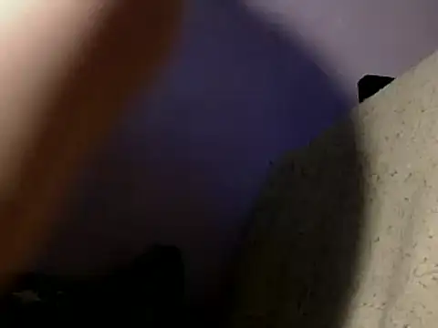 velvet lips01 online show from 17, 12, 2024