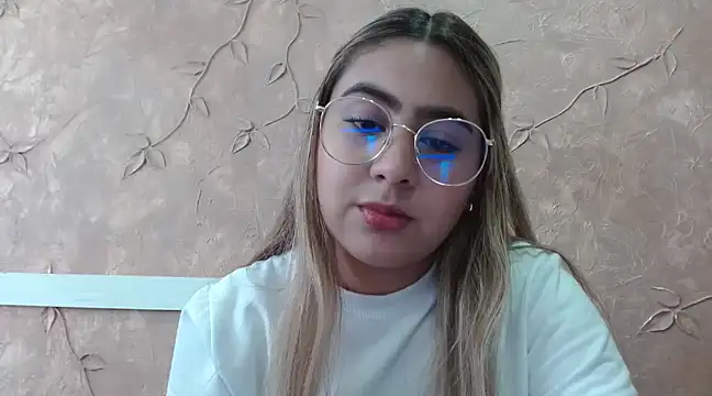 Miabonnett  online show from 29, 1, 2025