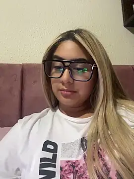 Miabonnett  online show from 15, 5, 2026