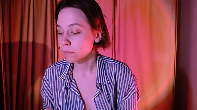 Snapshot of Malinax chatting on 9, 2, 2025 Malinax online show from 9, 2, 2025