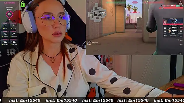 Snapshot of Emili1- chatting on 21, 1, 2025 Emili1- online show from 21, 1, 2025