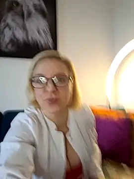 FrauleinSchmitt online show from 10, 1, 2025