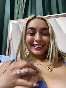 Snapshot of emma_oxford chatting on 7, 2, 2025 emma oxford online show from 7, 2, 2025