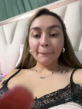 Snapshot of emma_oxford chatting on 1, 2, 2026 emma oxford online show from 1, 2, 2026