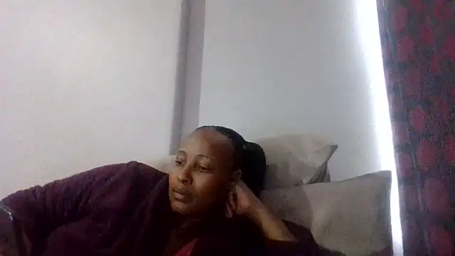 BabeAssXX online show from 29, 10, 2025