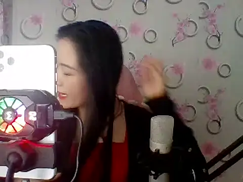 Snapshot of Nana-68 chatting on 21, 2, 2025 Nana-68 online show from 21, 2, 2025