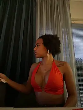 Snapshot of Black_Dolll chatting on 29, 12, 2024 Black Dolll online show from 29, 12, 2024