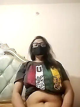 Snapshot of Lovely_Pragati chatting on 14, 1, 2026 Lovely Pragati online show from 14, 1, 2026