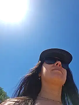 Reinacatchile online show from 19, 1, 2025