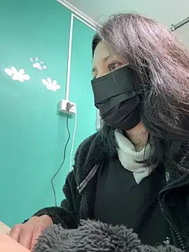 Reinacatchile online show from 9, 9, 2025