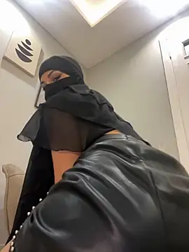 Snapshot of Amberonee31 chatting on 9, 2, 2025 Amberonee31 online show from 9, 2, 2025