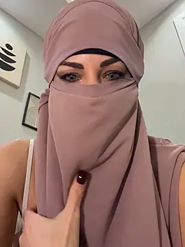 Snapshot of Amberonee31 chatting on 17, 2, 2025 Amberonee31 online show from 17, 2, 2025