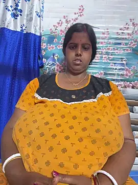 Beauty-queen online show from 23, 2, 2026