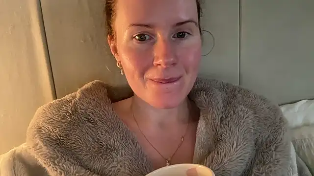 redheadrosie69 online show from 3, 2, 2026