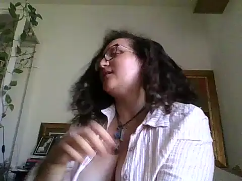 juicyrubies online show from 12, 9, 2025