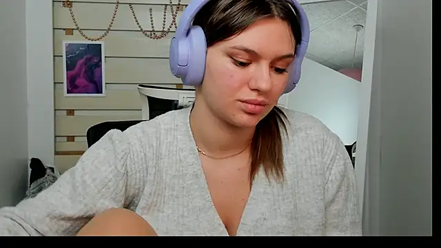 Josephine Kiss online show from 21, 1, 2025