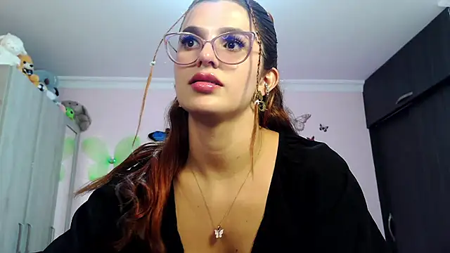 caroline jonson online show from 17, 11, 2025