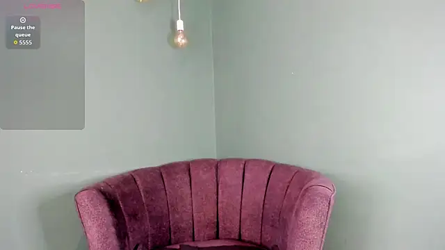 Danna 777  online show from 22, 9, 2025