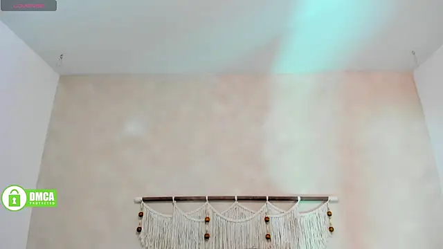 Snapshot of _anavictoria_ chatting on 15, 9, 2025 anavictoria online show from 15, 9, 2025