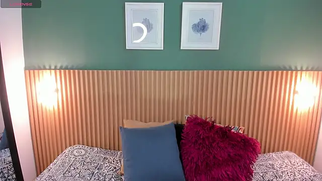 Snapshot of _anavictoria_ chatting on 17, 10, 2025 anavictoria online show from 17, 10, 2025