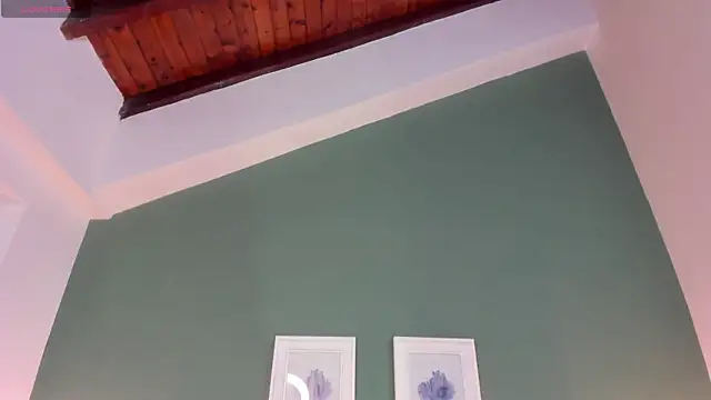 Snapshot of _anavictoria_ chatting on 18, 10, 2025 anavictoria online show from 18, 10, 2025